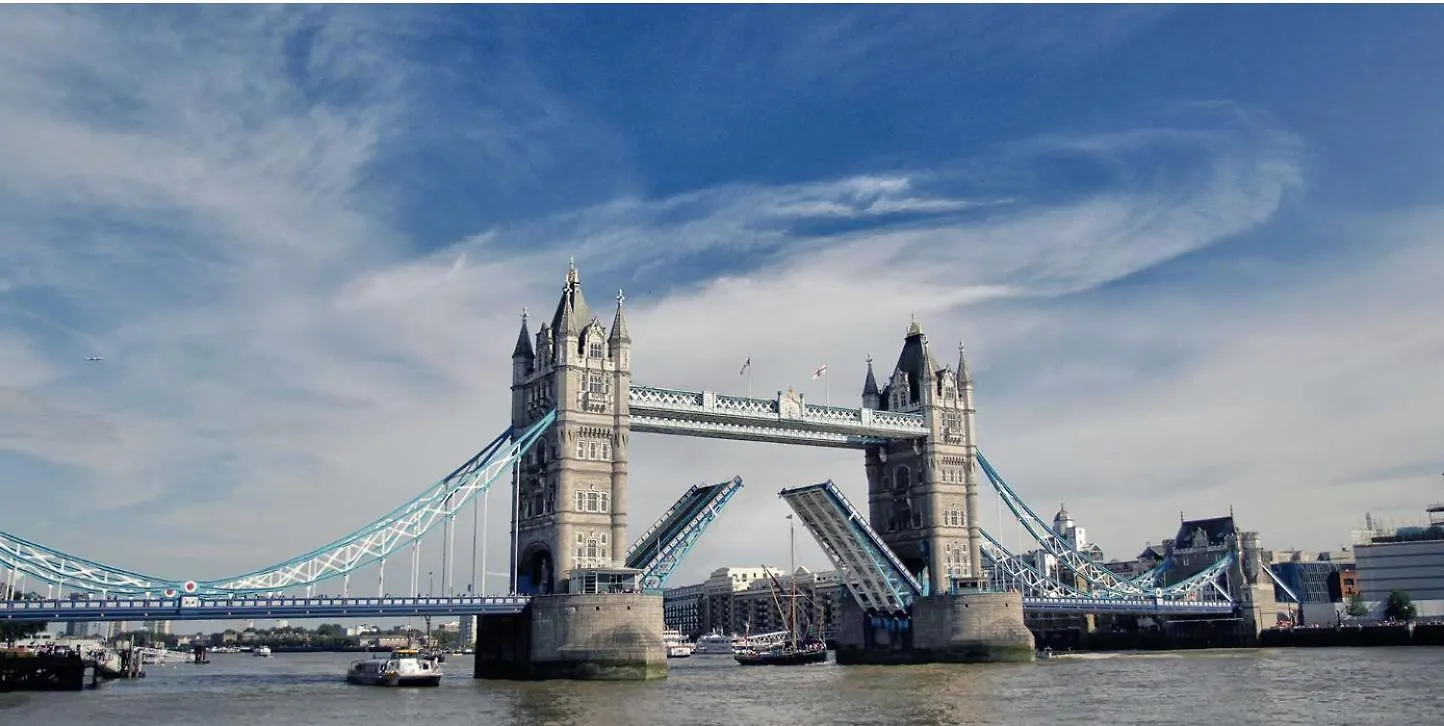 Luxury Flat Next Tower Bridge 2 Apartment London