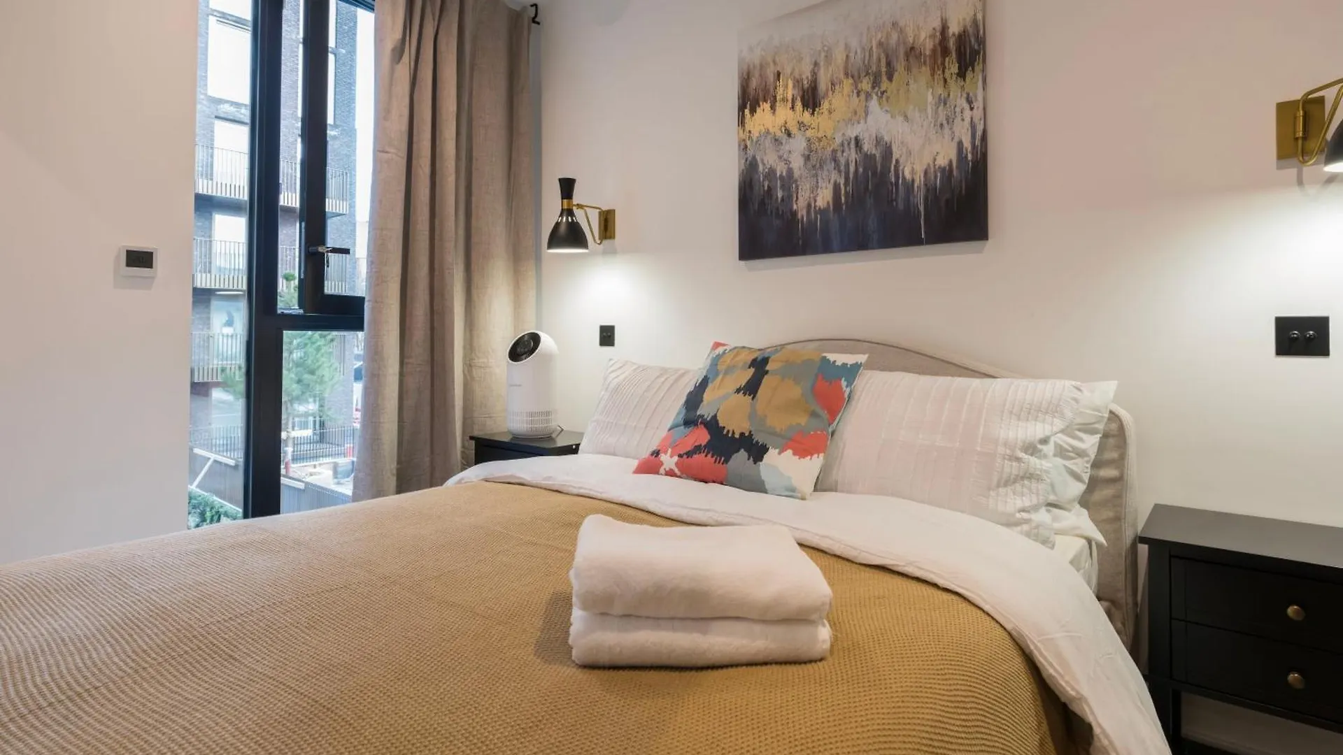 Luxury Flat Next Tower Bridge 2 Apartment London