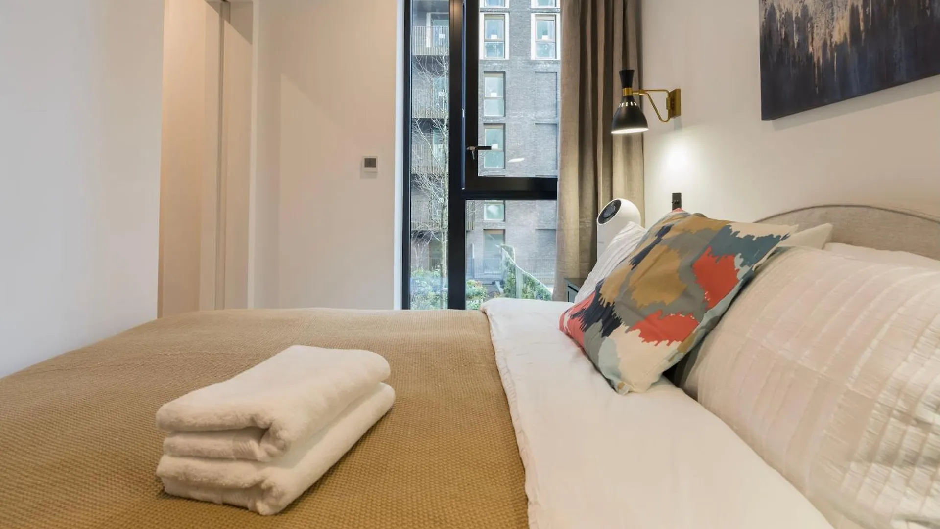 Luxury Flat Next Tower Bridge 2 Apartment London